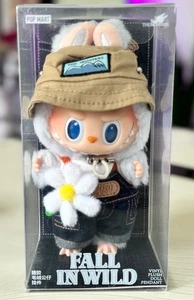 POP MART Labubu "Fall In Wild" - Ciondolo bambola peluche in vinile nuovo con scatola - Foto 1 di 7