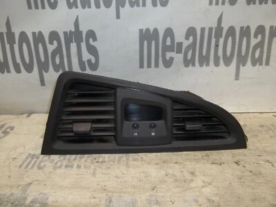 Nissan Pathfinder Infiniti QX4 2001-2004 tablero central aire acondicionado ventilación con reloj fabricante de equipos originales Foto 1 de 4