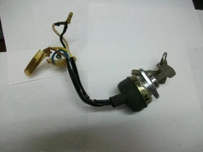 NOS 原始设备制造商川崎发光开关 F4 1968-70 部件 # 27005-029 — 第 1/3 张图片