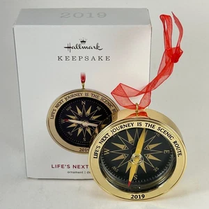Life's Next Journey - Ornamento Hallmark 2019 - Brújula de metal con puntero móvil - Imagen 1 de 12