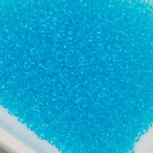 Toho Seed Beads 15/0 Light Aqua Transparent 10g #3 10647107 - Picture 1 of 1