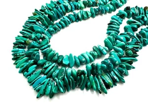Natural Arizona Turquoise Polished Flat Nugget Chip Stick Gemstone Beads PGS159 - Picture 1 of 3