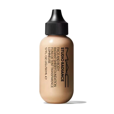MAC Cosmetics Studio Radiance Face and Body Radiant Sheer Foundation C1 50 ml - Bild 1 von 3