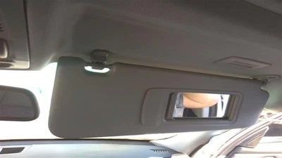 Parasol derecho usado se adapta a: BMW 335I Sdn Xi 2011 AWD vinilo grado derecho A Foto 1 de 4