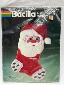 Bucilla Feltro Cucille Natale Babbo Natale Calza Kit 17” NOS 82550 - Foto 1 di 2