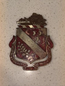 VTG DI Crest pin "Numquam Aerumna Nec Proeuo Fractum" - Picture 1 of 4