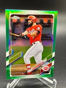 2021 Topps Chrome EUGENIO SUAREZ GREEN REFRACTOR 93/99 REDS #145 - Picture 1 of 1