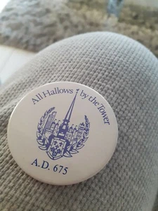 Insignia de colección All Hallows By The Tower  - Imagen 1 de 2