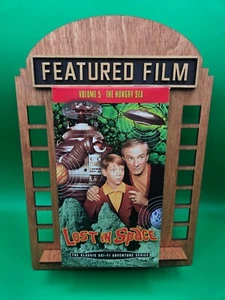Lost in Space - Ep. 5: The Hungry Sea (VHS, 1998) - Picture 1 of 2
