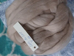 New 8 OZ Cafe AU Lait Wool Roving Mohair Merino Spinning Felting Wool - Bild 1 von 2