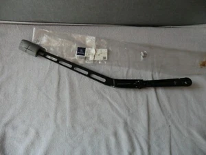 Neu Mercedes C-Klasse Wischerarm Links W203 CL203 CLC CLK (C209) 2038202744 - Bild 1 von 6