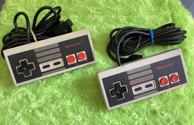 VGC 2 OEM Nintendo NES Classic Edition NES -004 Controller AUTHENTIC Both work