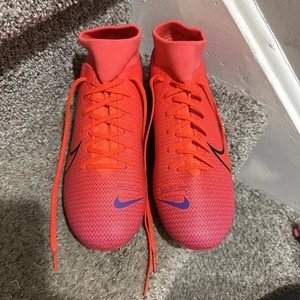 Nike Men Size 9 Mercurial Superfly 7 Academy FG/MG Soccer Cleats AT7946-606 - Picture 1 of 10
