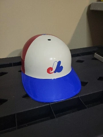 Montreal Expos Vintage Batting Helmet Plastic Adjustable 1969 Laich MLB Cover