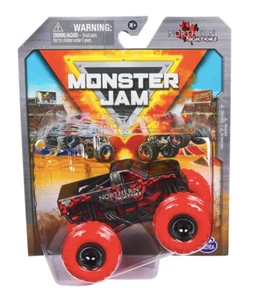 Monster Jam Truck Northern Nightmare 1:64 Series 7 New - Picture 1 of 3