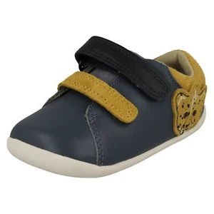 Jungen Clarks Leder Freizeit Riptape Verschluss Alltag Schuhe Roamer Race T - Bild 1 von 10
