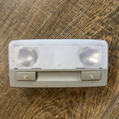 Lámpara de luz de mapa domo interior Chevrolet Equinox 11-17 316627975 OEM Foto 1 de 3