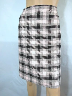 Falda TALBOTS Talla 12 Rosa, Gris y Negro Mezcla de Lana a Cuadros Línea A Foto 1 de 4