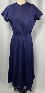 Vintage Dress SIZE SMALL navy blue chevron stripe 30s 40s short sleeve bias cut - Picture 1 of 11