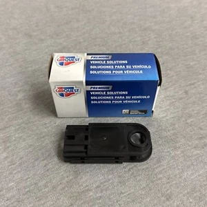 Interruptor de luz de freno Carquest SLA1018 - Imagen 1 de 4