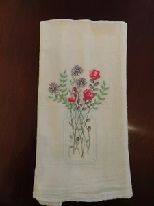 VINTAGE SUMMER FLOWERS IN A MASON JAR HEIRLOOM DESIGN  FLOUR SACK TOWEL RETRO  - Picture 1 of 1