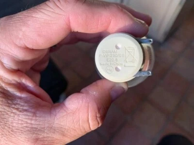 NEW GENUINE OEM, Osram P-VIP 230/0.8 E20.8, 69793, Original Projector Lamp, Bulb - Image 1 of 4