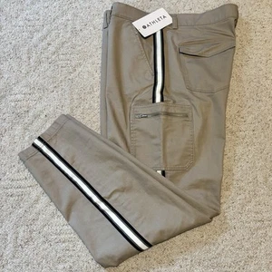 Athleta Summit Cargo Straight Leg Pants Khaki w/Side Stripe 8 Pocket Stretch NWT - Photo 1/9