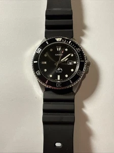 Casio MDV-106 Men's Diver Watch Duro Analog 200M Stainless Steel Japan Movt - Picture 1 of 8