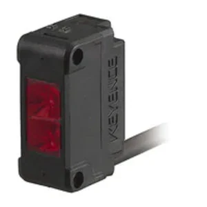 Keyence PZ-G62EP Square Retro-Reflective M12 Connector Type With Cable, PNP - Picture 1 of 1