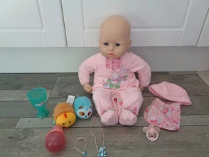 baby annabell bundle-interactive doll with outfit+hat,dummy,bottle,bib+more - Picture 1 of 15