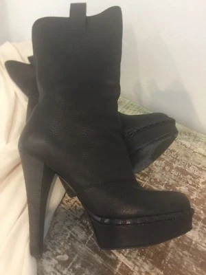 $1,130 Auténticas Botas de Plataforma YSL Marrón Oscuro Cuero Guijarro 39  Foto 1 de 4