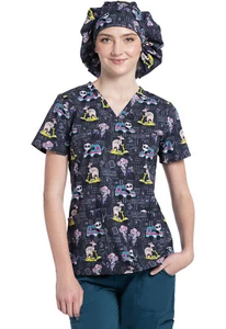 Cherokee Print V-Neck Print Scrub Top CK671 OTGC On The Go Care Free Ship - Picture 1 of 2