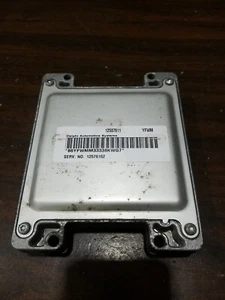2003-2005 Chevrolet Cavalier Pontiac Sunfire ECM ECU USED. 12587611 - Picture 1 of 4