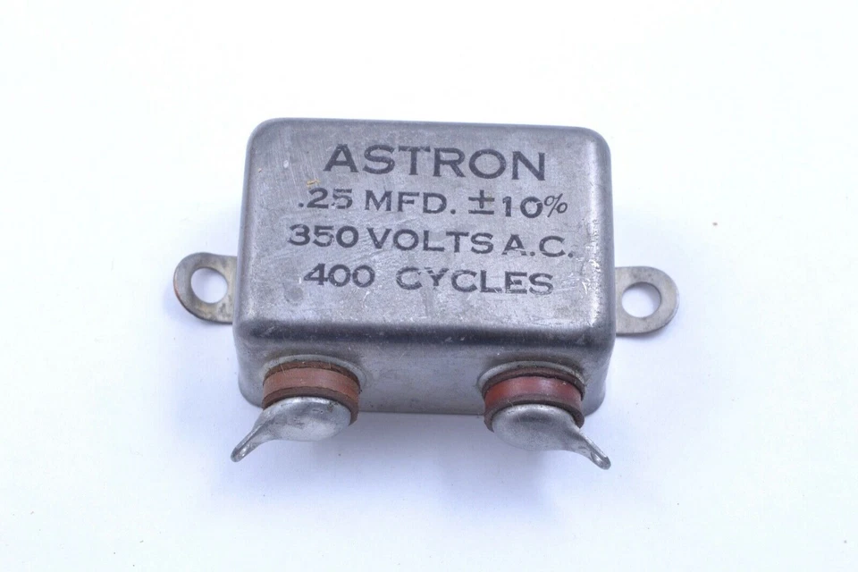 Papel condensador fijo Astron Allied Signal Inc. NSN 5910-00-254-3245 PN 853112 Foto 1 de 4