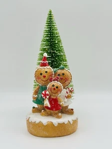 LEBKUCHENFAMILIE mit beleuchtetem Flaschenbürste Weihnachten Weihnachtsbaum QVC 8" - Bild 1 von 6