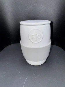 Pampered Chef Gray White Ceramic Microwave Egg Cooker With Lid - Picture 1 of 1