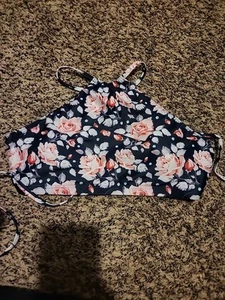 Swim Top - Picture 1 of 2