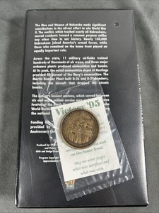 Moneda Desafío Victoria '95 y VHS - Segunda Guerra Mundial 50 Aniversario - Nebraska Fue a la Guerra - Imagen 1 de 5