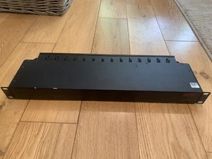 APC AP7921 Switched Rack PDU Serial Port 885-1890 - Afbeelding 1 van 5