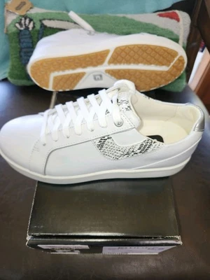 Zapatos de golf Foot JOY para dama, izquierda #98185, talla 9 medianos.  Nuevo Foto 1 de 2