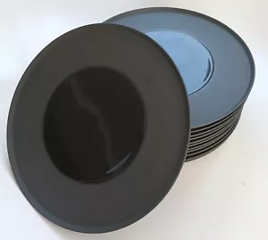 NARUMI BONE CHINA 4 DINNER PLATES Black Matte & Shiny Fine Dining Made in Japan - Picture 1 of 15