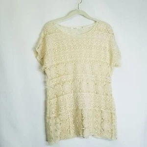 Solitaire size small cream colored short sleeve crocheted top - Picture 1 of 12