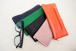 Top Genuine Leather Sun Glasses Spectacle Case Three Zipped Double Sided Pouch - Bild 1 von 5
