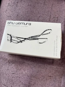 NIB Shu Uemura Mini Eyelash Curler Eye Makeup Tool Accessories Discontinued H12 - Picture 1 of 2