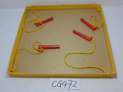 PIEZAS DE REPUESTO MAGNÉTICAS VINTAGE DESCONCERTANTES PIRÁMIDE SCHAPER  Foto 1 de 3