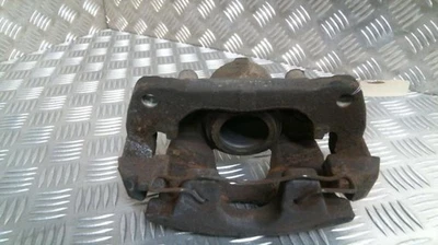 Estribo delantero izquierdo (freno) FIAT 500X PHASE 1 77365611 - Imagen 1 de 4