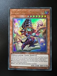 Toon Dark Magician STP3-EN004 Ultra Raro Casi Como Nuevo Yugioh - Imagen 1 de 2