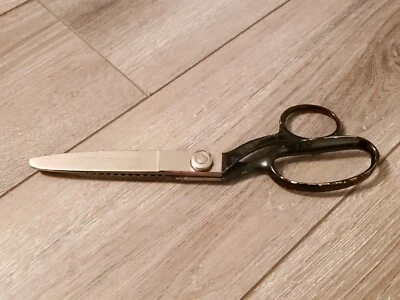 Vintage WISS USA Made 9" Long Pinking Shears Scissors Zig Zag Ships Free! - Image 1 of 4