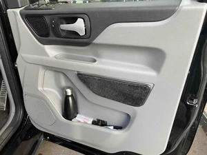 LEVC TXE LONDON TAXI PLATINUM FRONT DOOR CARPET SET - Picture 1 of 2