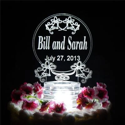 Campanas de boda LED personalizadas CakeTopper acrílico aniversario redondo con anillos Foto 1 de 4
